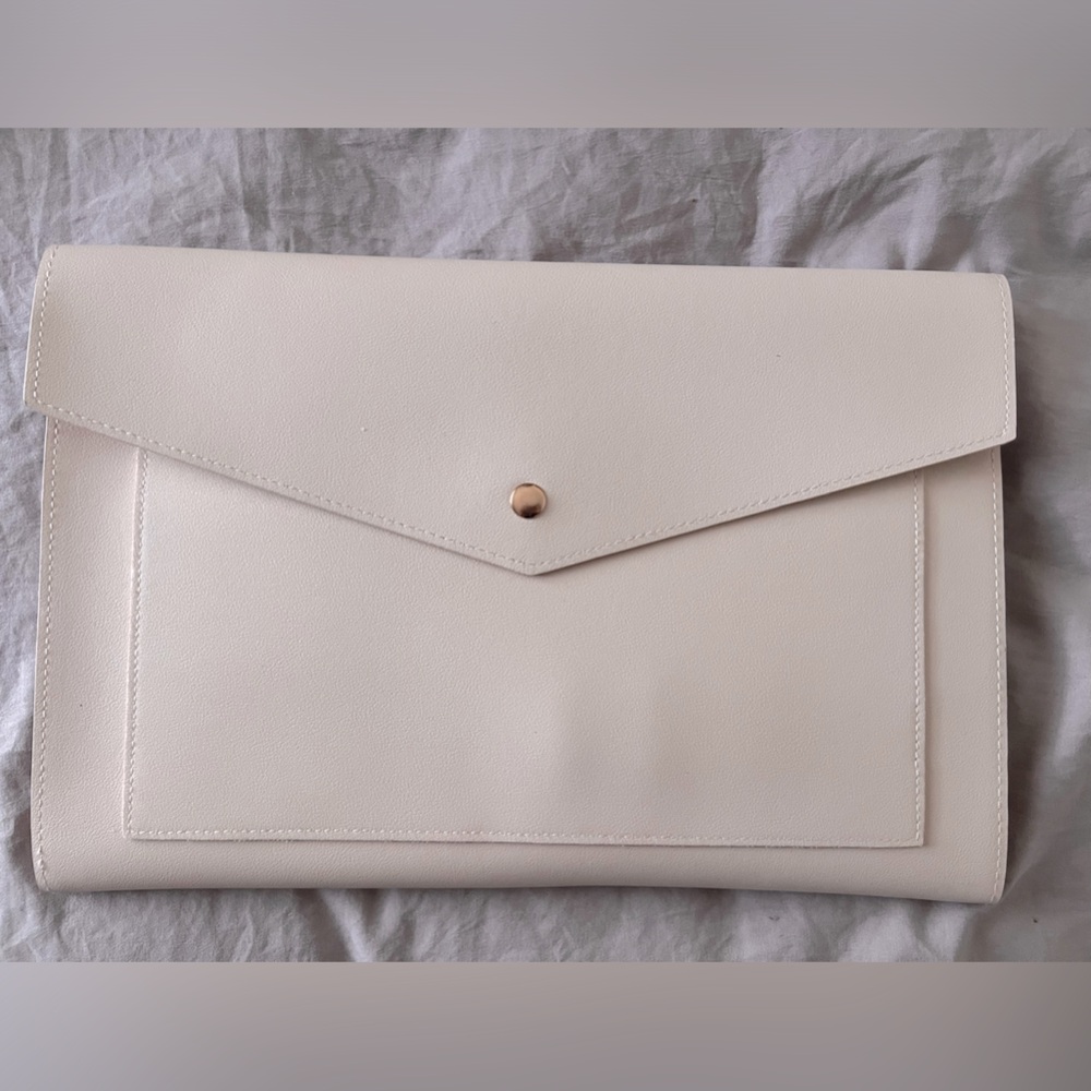 GlassLadder Megan portfolio clutch